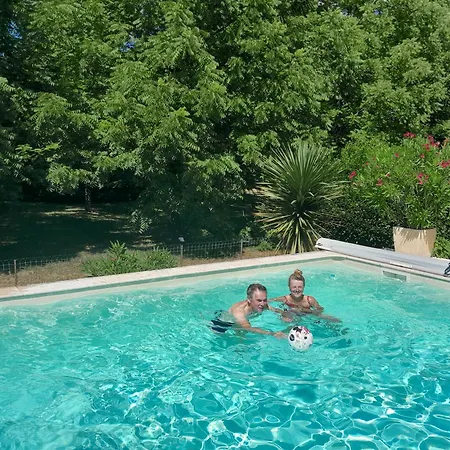 Les Tilleuls Couette-café *